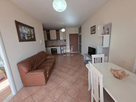 JEPET ME QIRA APARTAMENT 1+1 NE PLAZH!