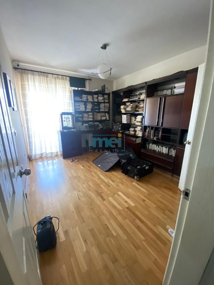 Super Apartment 3+1+2 for Sale in Lapraka!