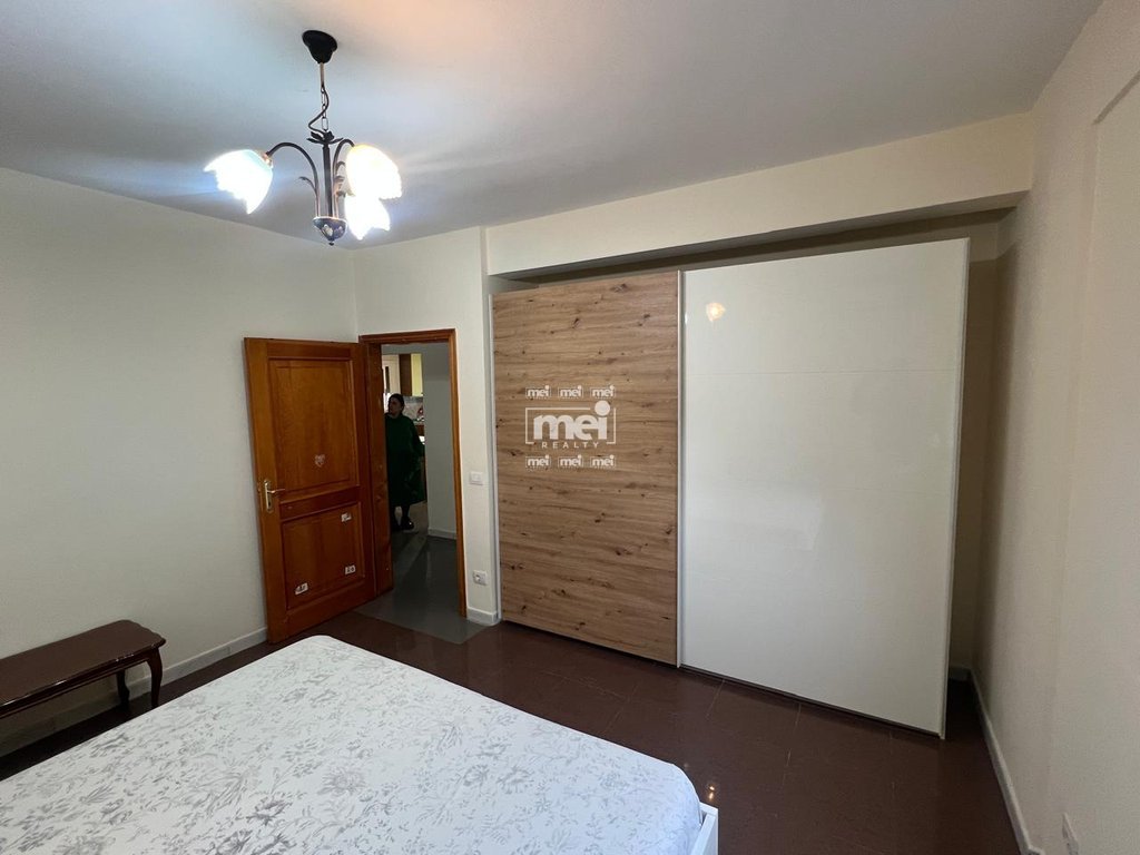 JEPET ME QIRA APARTAMENT  3+1+2 NE VOLLGA!
