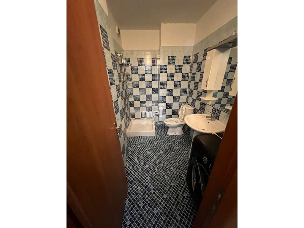 JEPET ME QIRA APARTAMENT 3+1+2 NE VOLLGA ME PAMJE NGA DETI!