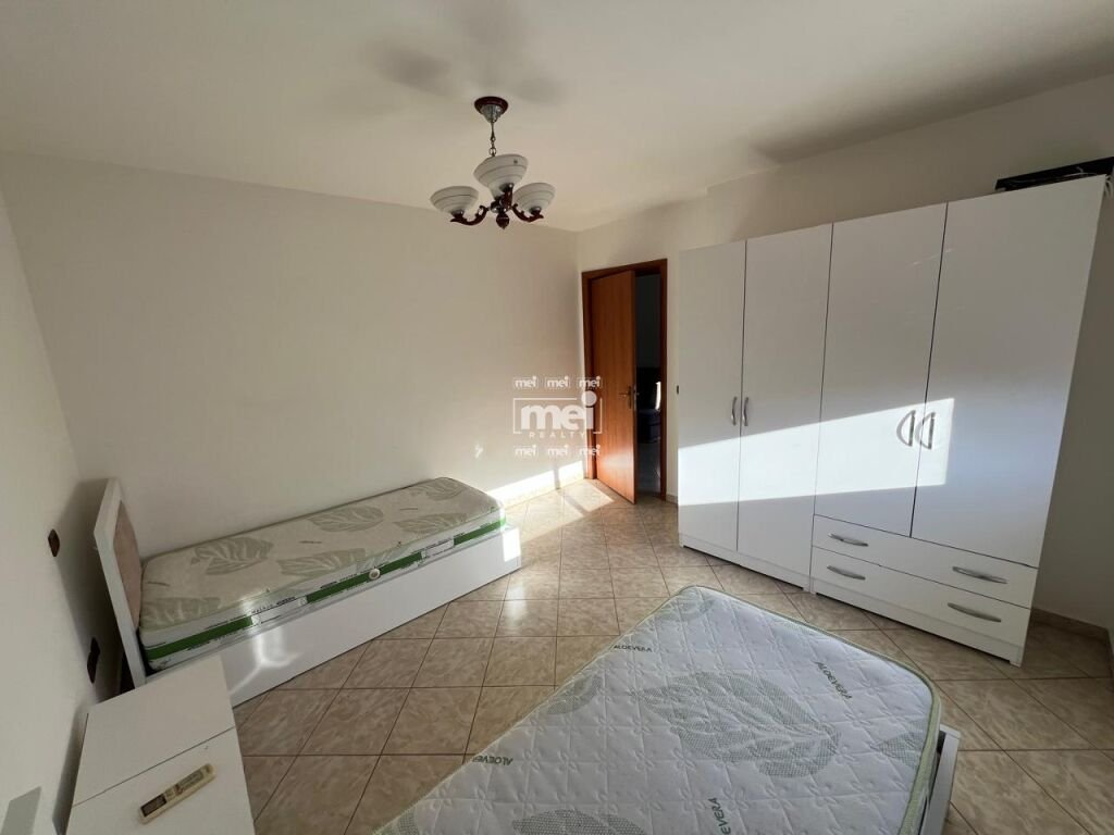 JEPET ME QIRA APARTAMENT 3+1+2 NE VOLLGA ME PAMJE NGA DETI!