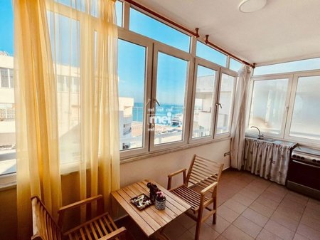 JEPET ME QIRA APARTAMENT 2+1 ME PAMJE NGA DETI TEK RRUGA E RE E PORTIT!