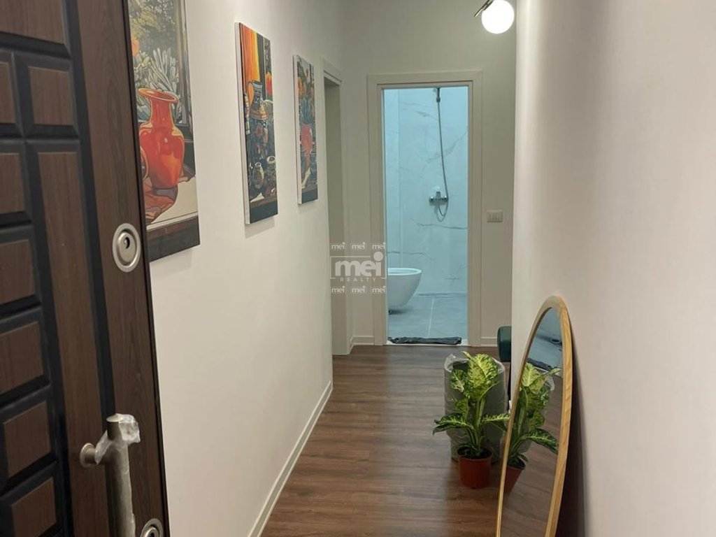 JEPET ME QIRA APARTAMENT 1+1 TEK RROTA KUQE!