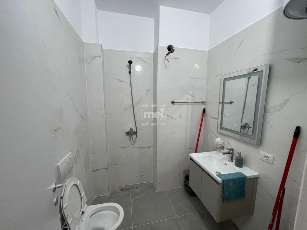 JEPET ME QIRA APARTAMENT 1+1 TEK RROTA KUQE!