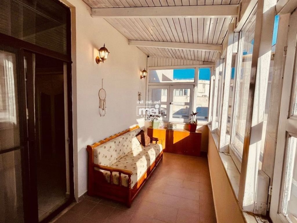 JEPET ME QIRA APARTAMENT 2+1 ME PAMJE NGA DETI TEK RRUGA E RE E PORTIT!