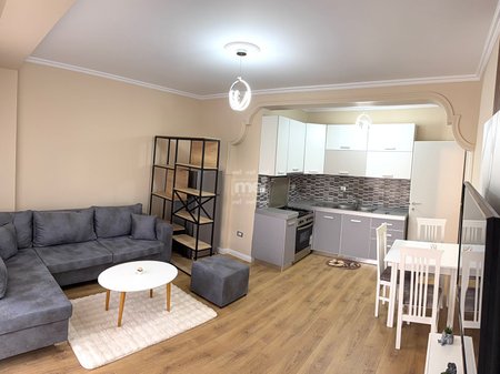 SHITET APARTAMENT 1+1 TE ISH RAJONI!