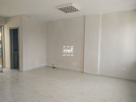 JEPET ME QIRA AMBIENT BIZNESI NE PLAZH!