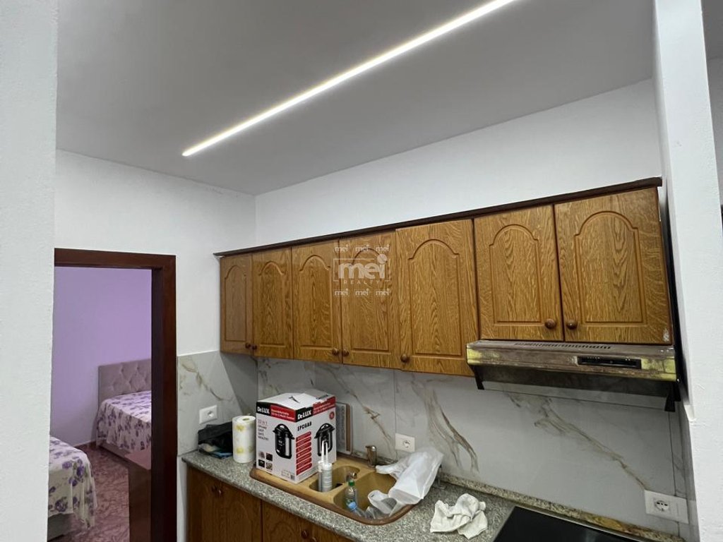 JEPET ME QIRA APARTAMENT 2+1+2 ME PAMJE NGA DETI TEK RRUGA E RE E PORTIT!