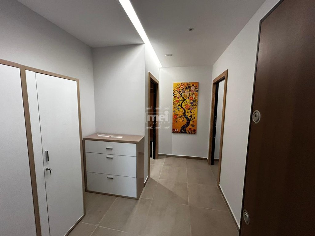 JEPET ME QIRA APARTAMENT 1+1 ,PRANE UKD!