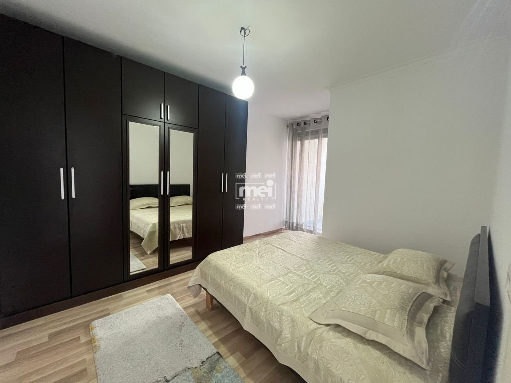 SHITET APARTAMENT 2+1  TEK ISH URT, DURRES!