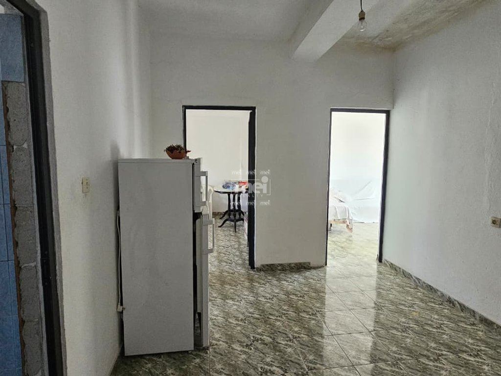 SHITET APARTAMENT 2+1 NE QENDER DURRES!