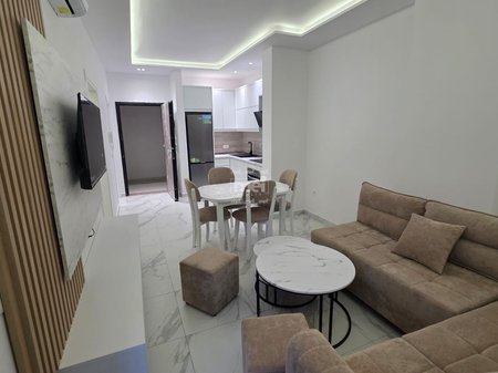 JEPET ME QIRA APARTAMENT 1+1 NE GOLEM!