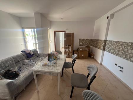 JEPET ME QIRA APARTAMENT 2+1 TEK RROTA KUQE!