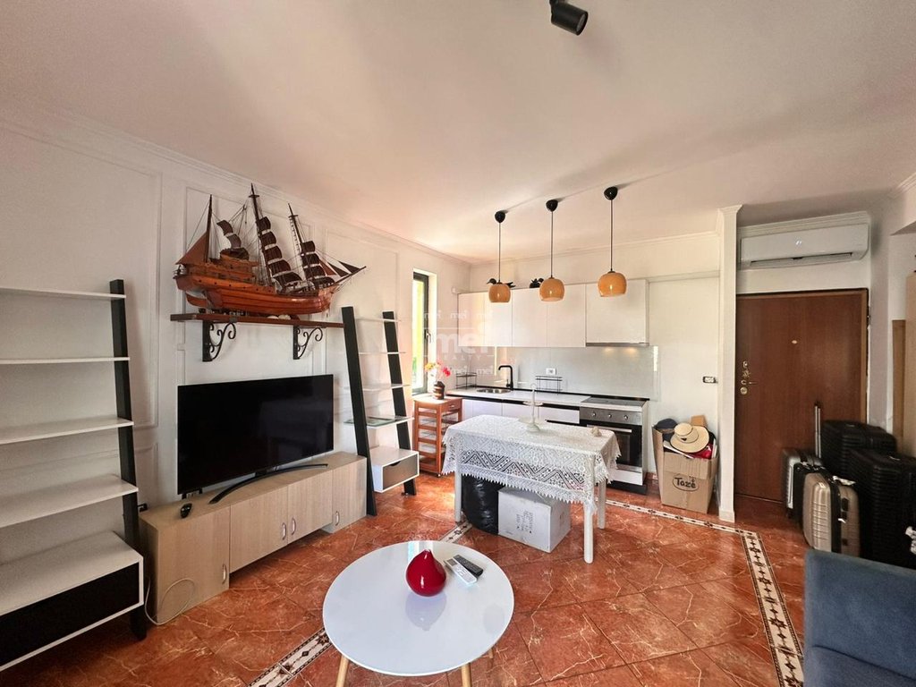SHITET APARTAMENT 1+1 TE SHKEMBI KAVAJES!