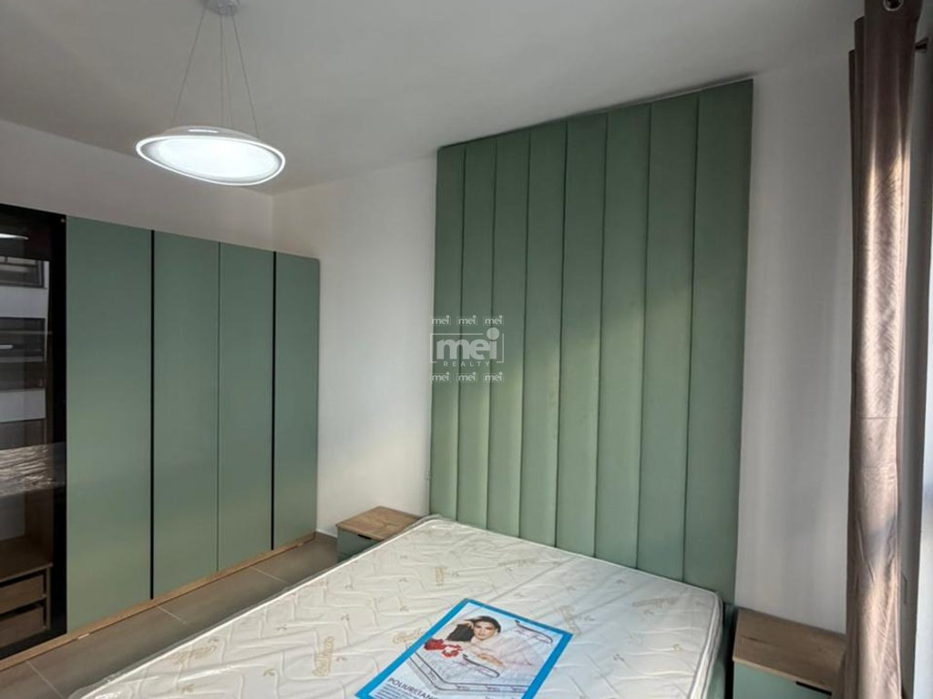 SHITET APARTAMENT NE GOLEM!
