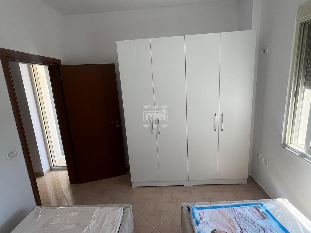 JEPET ME QIRA APARTAMENT 2+1 TEK RROTA KUQE!