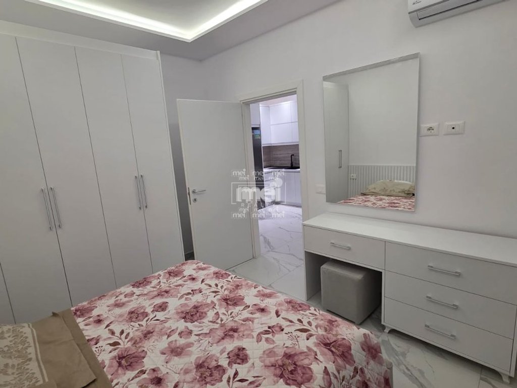SHITET APARTAMENT 1+1 NE GOLEM!
