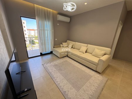 SHITET APARTAMENT 1+1+POST PARKIMI TEK MALI I ROBIT!