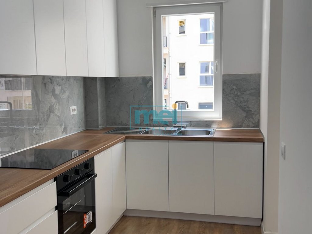 🏙️ JEPET ME QERA | Apartament 2+1 | Laprake, Tiranë