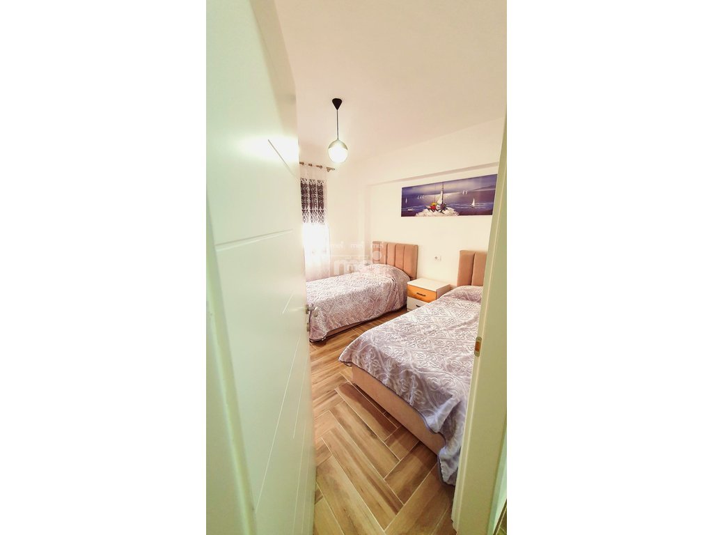 JEPET ME QERA APARTAMENT 2+1 TEK UKD!