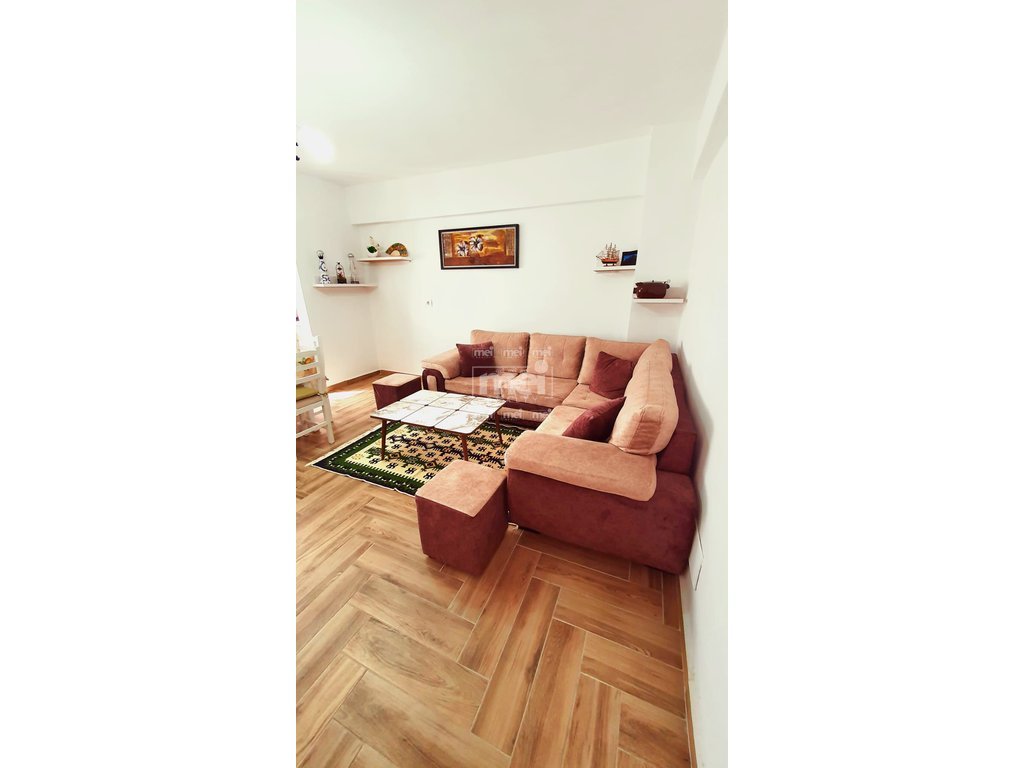 JEPET ME QERA APARTAMENT 2+1 TEK UKD!