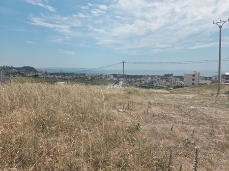 SHITET 1300 M2 TOKE NE KODER ARAPAJ!