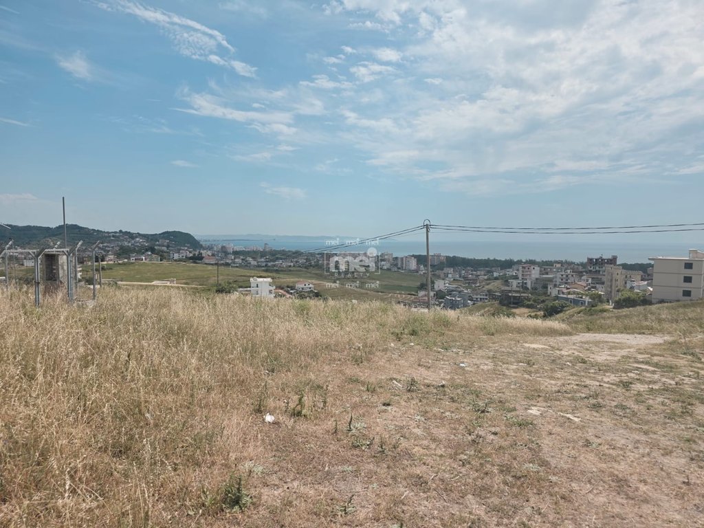 SHITET 1300 M2 TOKE NE KODER ARAPAJ!