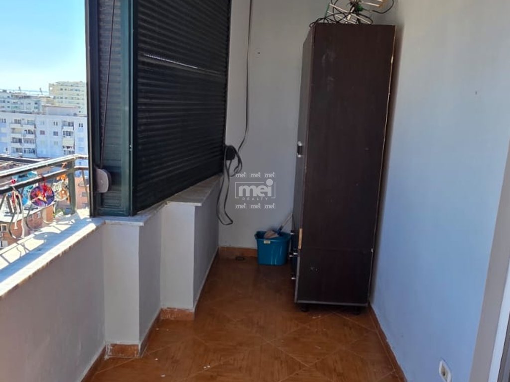 JEPET ME QIRA APARTAMENT 3+1+2 TEK TREGU FRUTA PERIMVE!