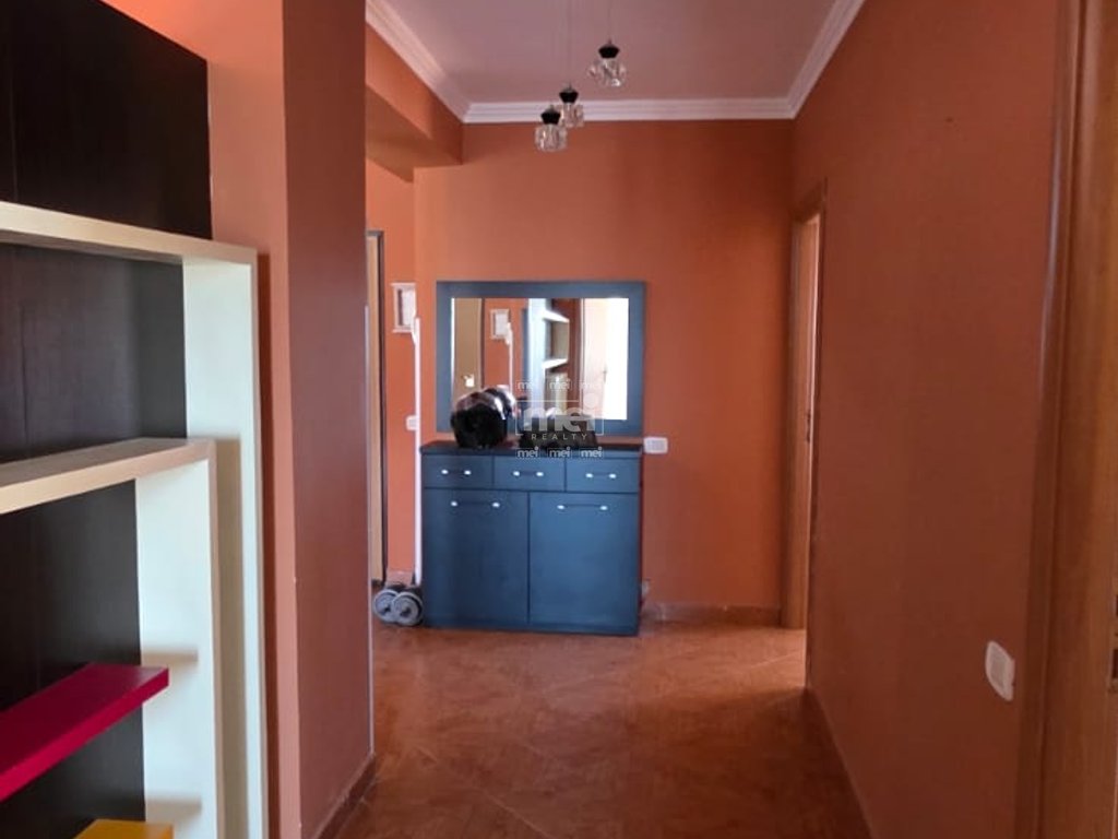 JEPET ME QIRA APARTAMENT 3+1+2 TEK TREGU FRUTA PERIMVE!