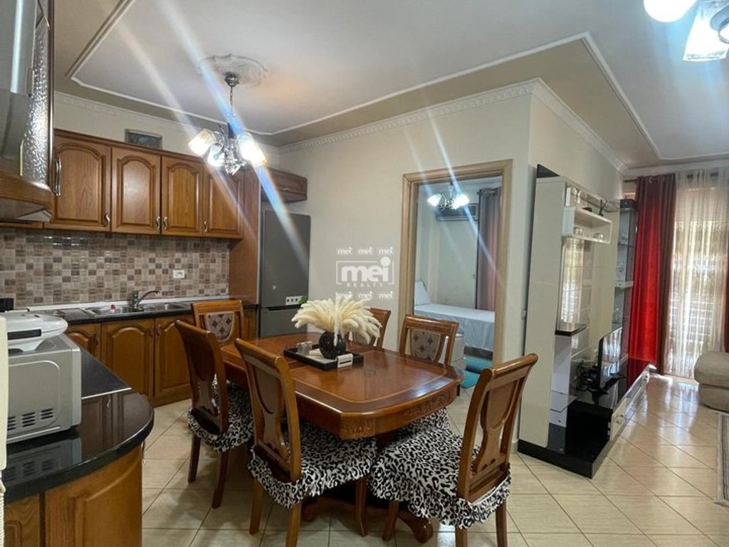 JEPET ME QIRA APARTAMENTI 2+1 PLAZH!