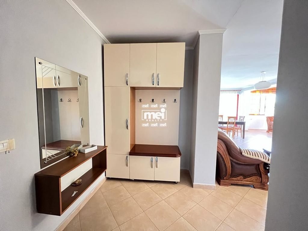 JEPET ME QIRA APARTAMENTI 2+1+2 TEK VOLLGA