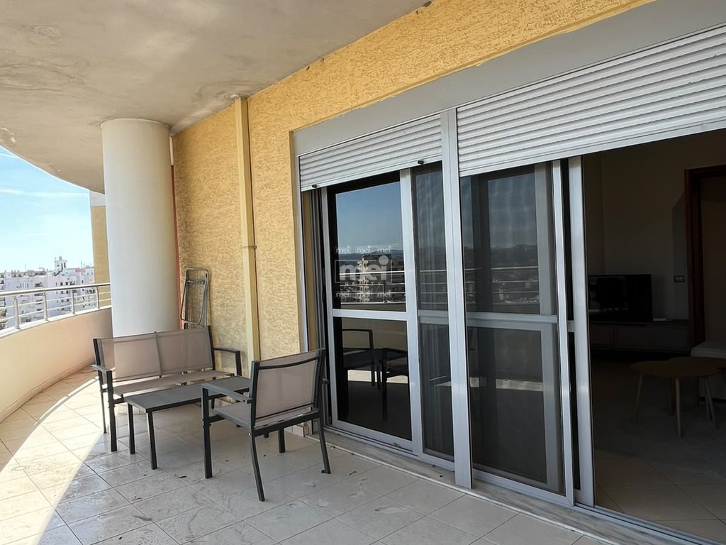 JEPET ME QIRA APARTAMENT 1+1,NE PLAZH!