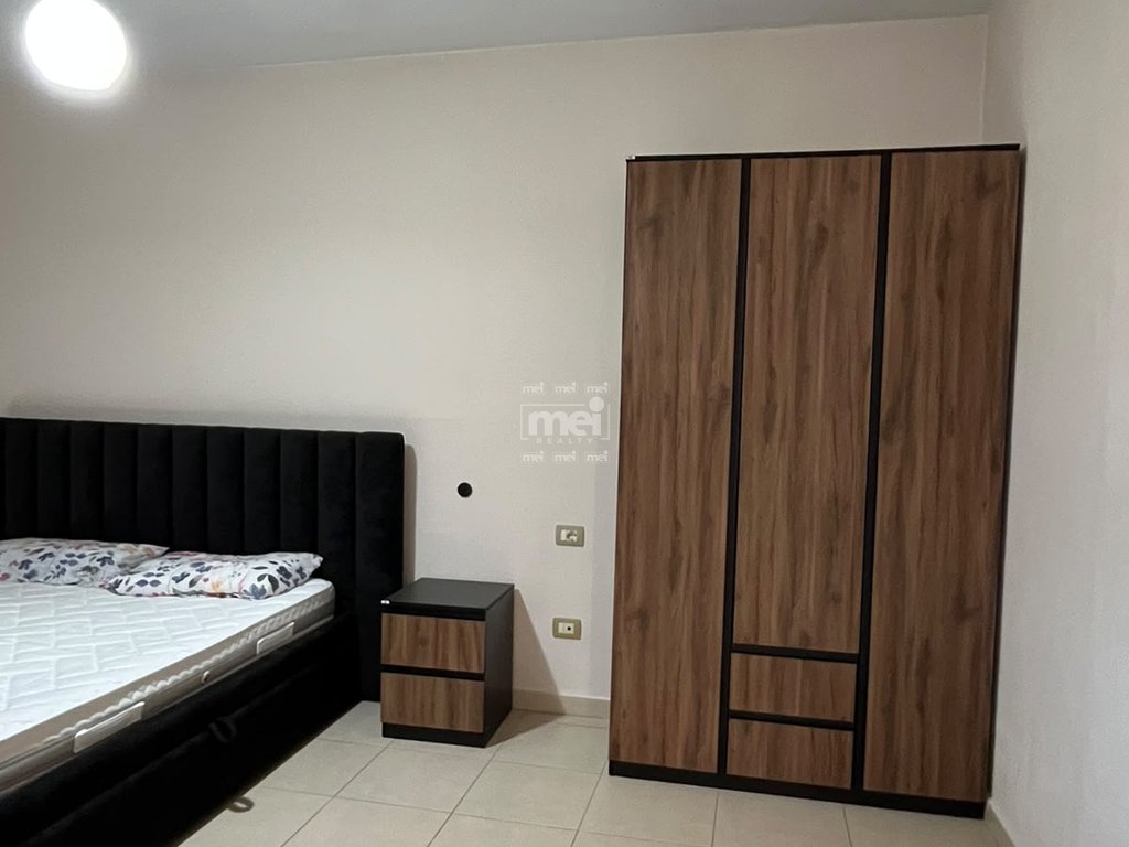 JEPET ME QIRA APARTAMENT 1+1,NE PLAZH!