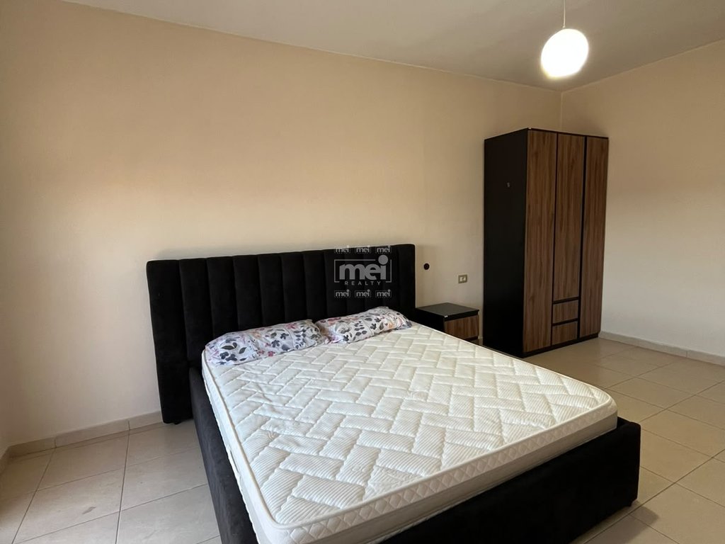JEPET ME QIRA APARTAMENT 1+1,NE PLAZH!