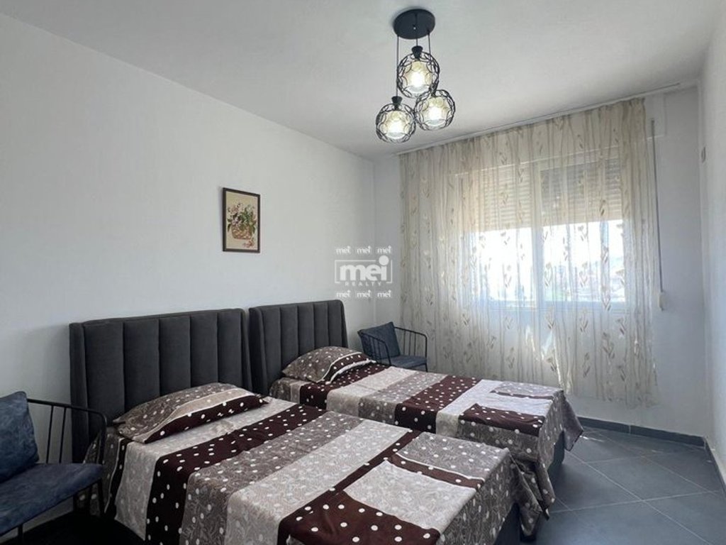 JEPET PER QIRA APARTAMENT 2+1+2 PRANE URES SE DAJLANIT!