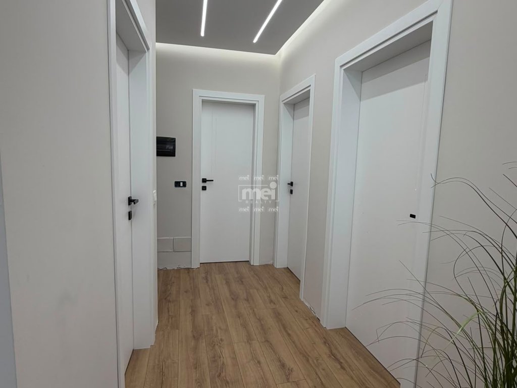SHITET APARTAMENT 2+1 TEK VILA E ZOGUT!