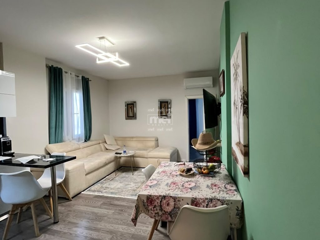 SHITET APARTAMENT 1+1 NE PLAZH!
