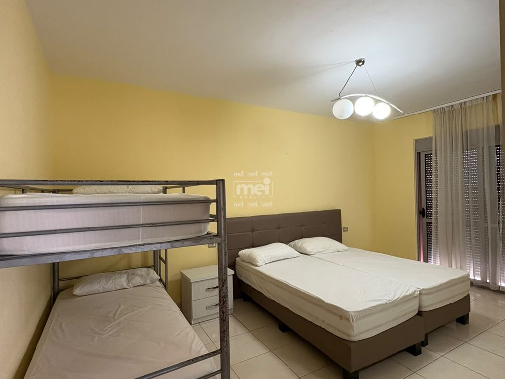 JEPET ME QIRA APARTAMENT 1+1,NE PLAZH!