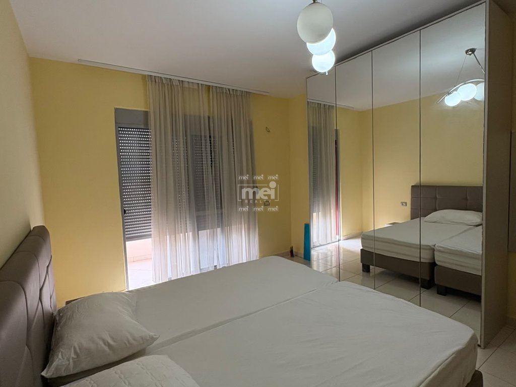 JEPET ME QIRA APARTAMENT 1+1,NE PLAZH!