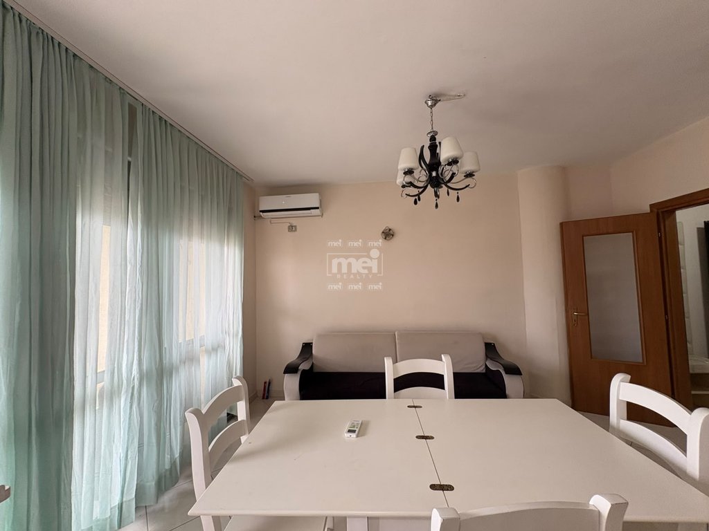 JEPET ME QIRA APARTAMENT 1+1,NE PLAZH!