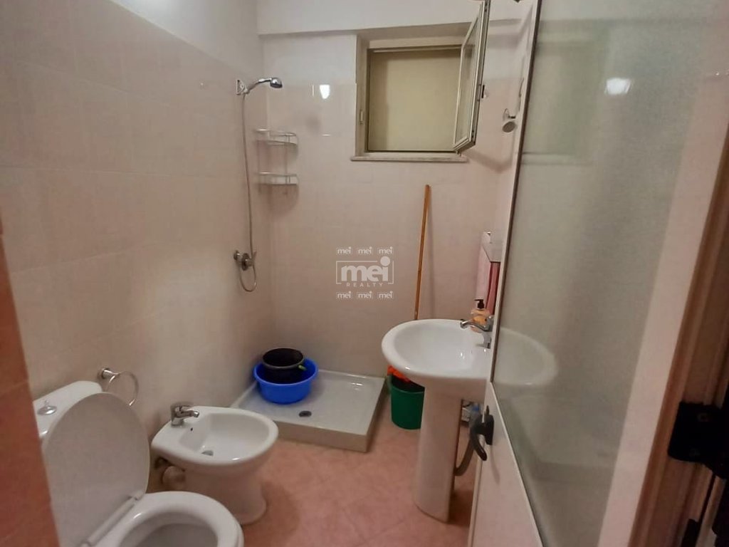 JEPET ME QIRA APARTAMENT 1+1 NË PLAZH, TEK FLORIDA!