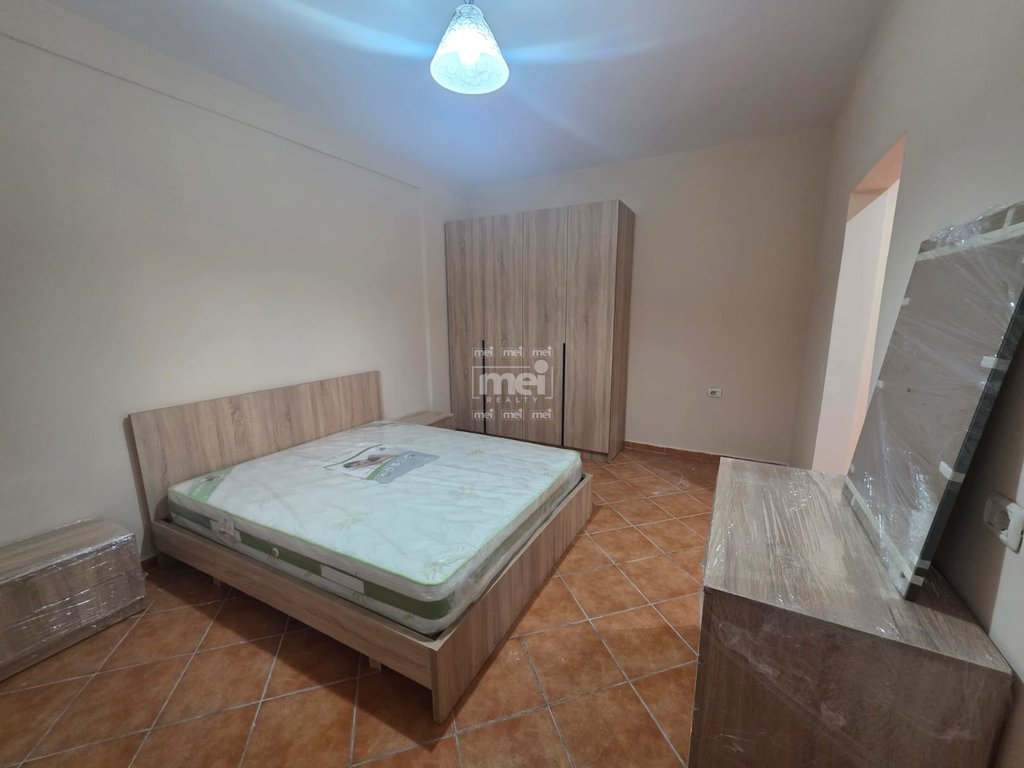 JEPET ME QERA APARTAMENT 2+1 NE GOLEM !