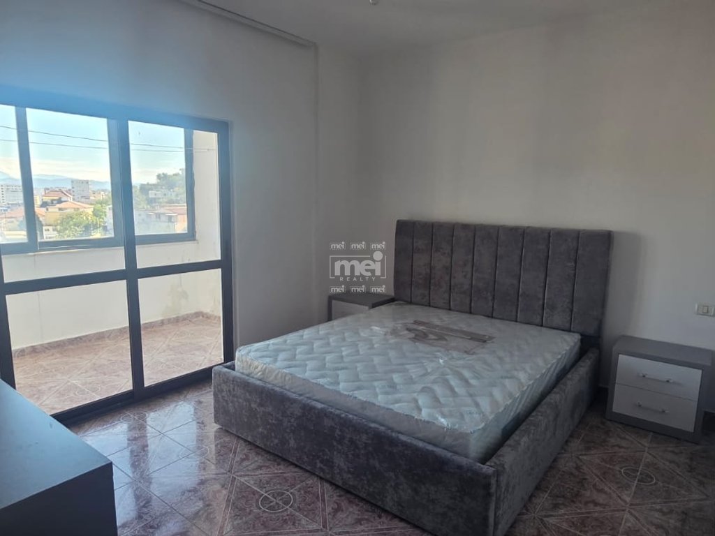 JEPET ME QIRA APARTAMENT 2+1 TE CEZMA E FERRËS NE DURRES!