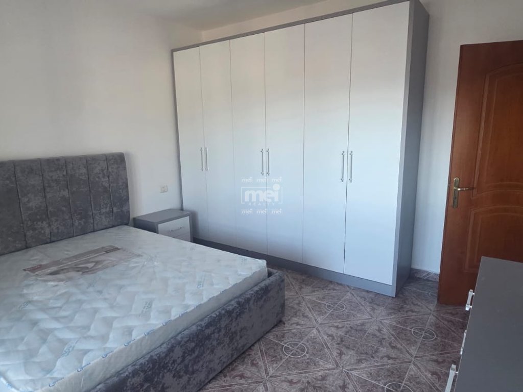 JEPET ME QIRA APARTAMENT 2+1 TE CEZMA E FERRËS NE DURRES!