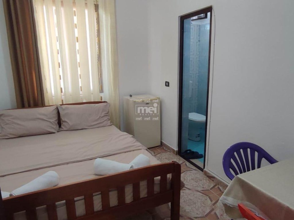 JEPET ME QIRA APARTAMENT 3+1+3,NE PLAZH!