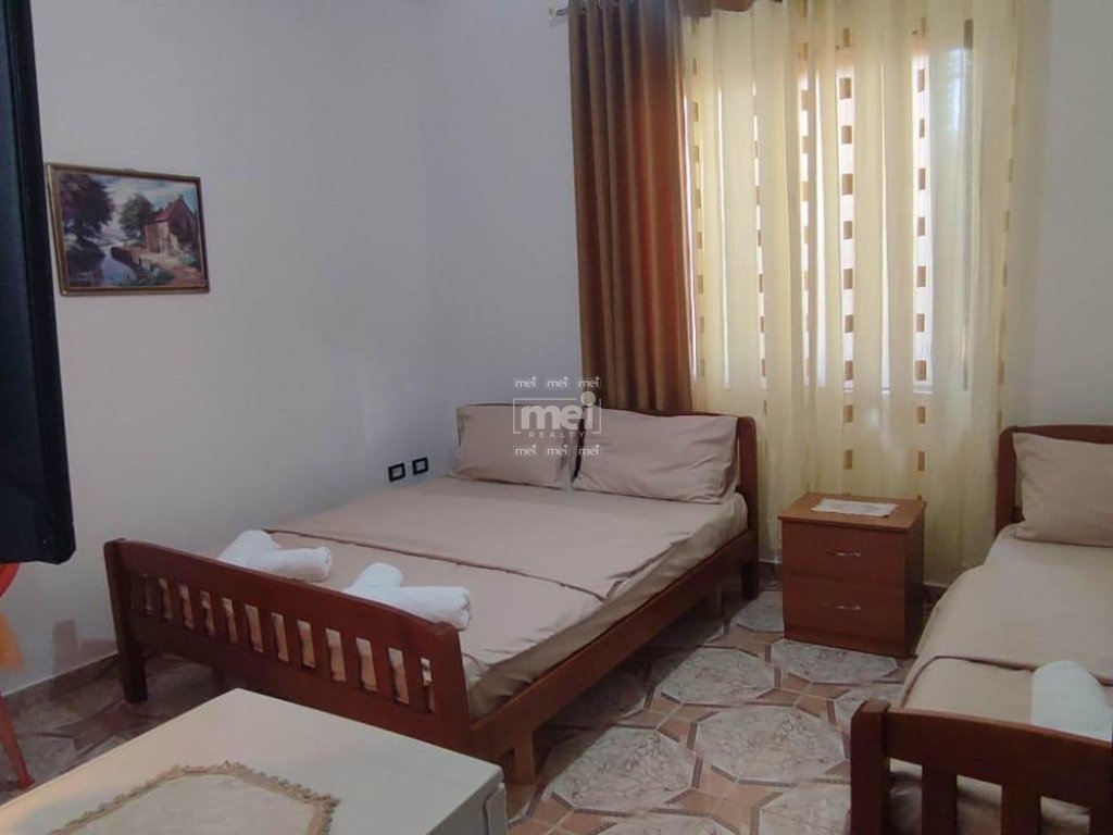 JEPET ME QIRA APARTAMENT 3+1+3,NE PLAZH!