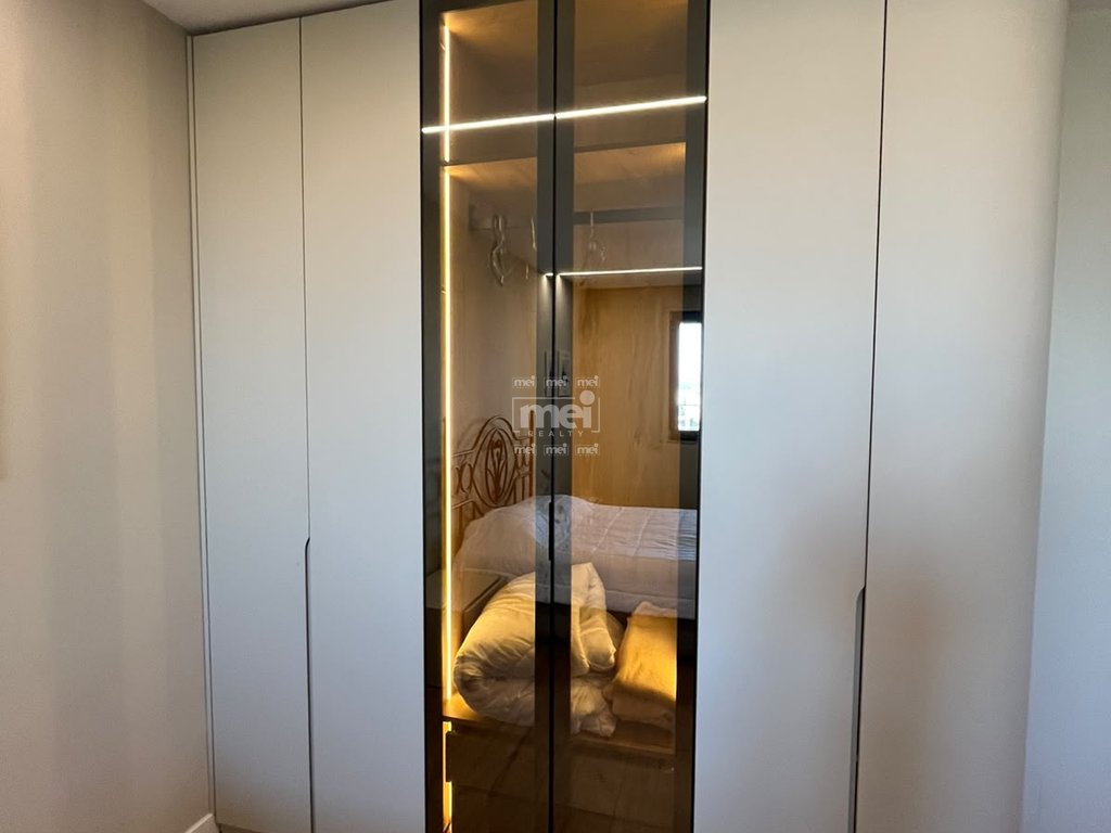 JEPET ME QIRA  APARTAMENT 1+1 ME PAMJE DETI,NE VOLLGA!