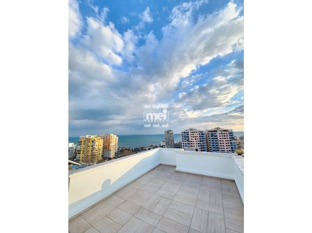 JEPET ME QIRA TRIPLEX ME PAMJE NGA DETI TEK VILA E ZOGUT! + 2 POSTE PARKIMI!