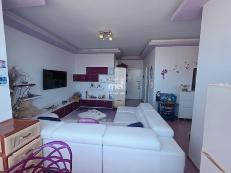 JEPET ME QIRA APARTAMENT 1+1 ME PAMJE DETI TE RROTA KUQE, PLAZH!