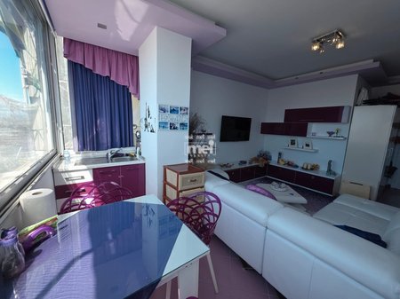 JEPET ME QIRA APARTAMENT 1+1 ME PAMJE DETI TE RROTA KUQE, PLAZH!
